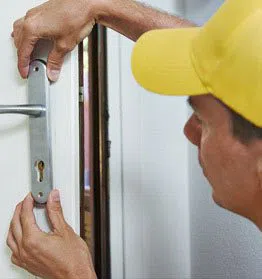Mineola NY Locksmith Store Mineola, NY 516-400-2543 - changing-locks